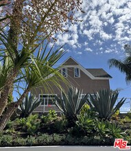 318 Parkman Ave in Los Angeles, CA - Building Photo - Building Photo