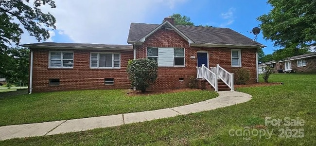 property at 2828 Bellhaven Cir
