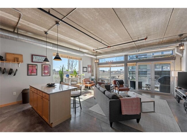 property at 710 N 4th St