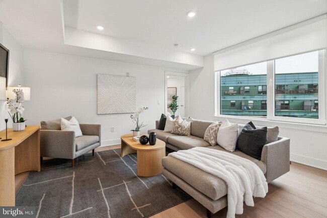 property at 2000 Dreer St