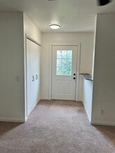 481 Eldorado Dr in Escondido, CA - Foto de edificio - Building Photo