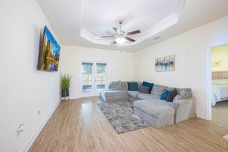 1468 Surrey Loop in Foley, AL - Building Photo - Building Photo