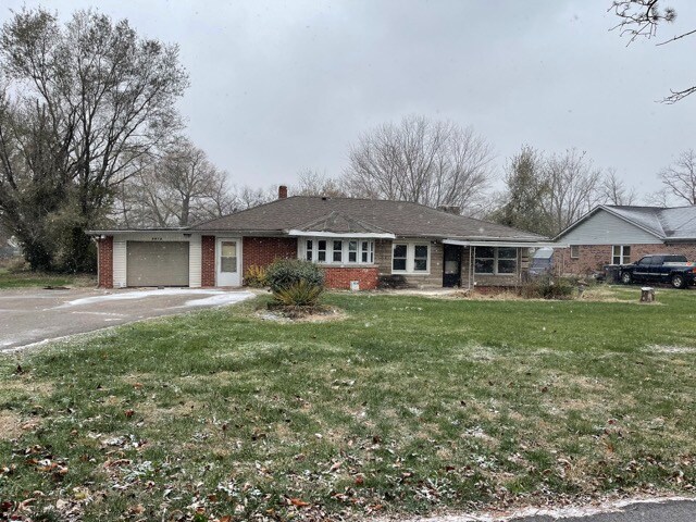 3914 S Olney St in Indianapolis, IN - Building Photo