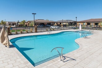 Linda Vista Luxury Rentals in Oro Valley, AZ - Building Photo - Building Photo