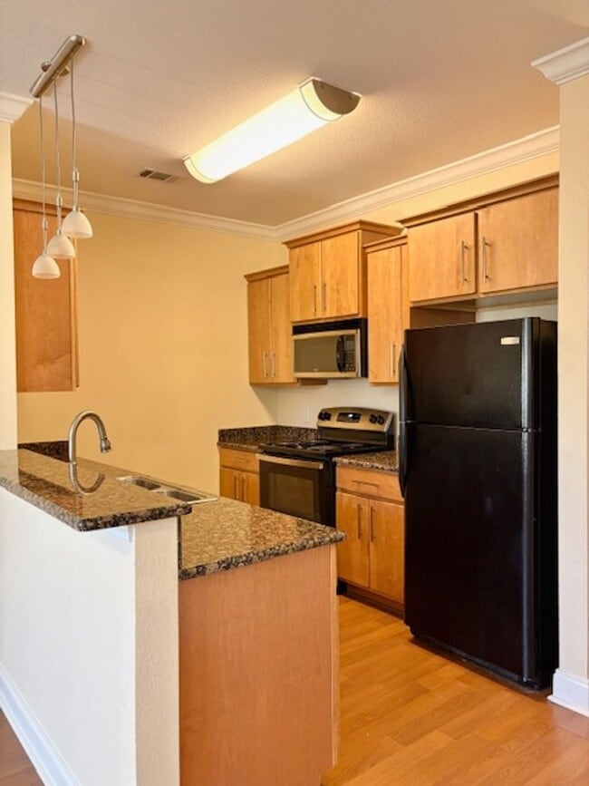 532 Valparaiso Pkwy in Valparaiso, FL - Building Photo - Building Photo