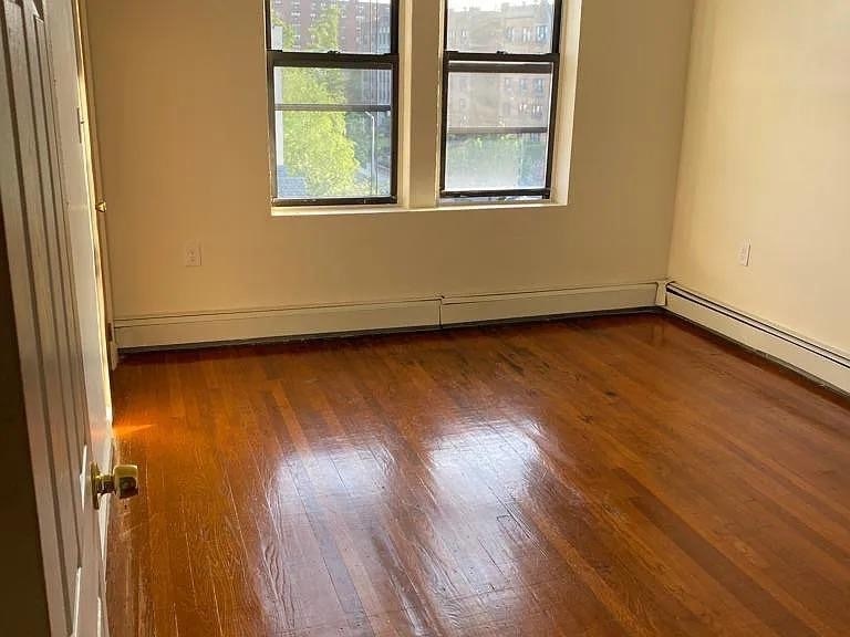 2602 Summit Ave in Union City, NJ - Building Photo
