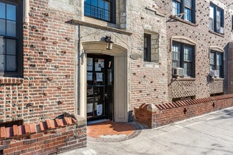 37-51-37-55 79th St in Jackson Heights, NY - Building Photo - Building Photo