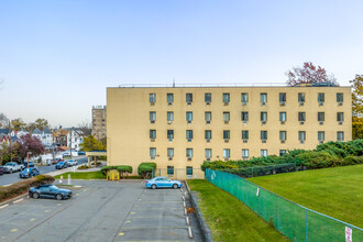 Belair Condominiums in Staten Island, NY - Building Photo - Building Photo