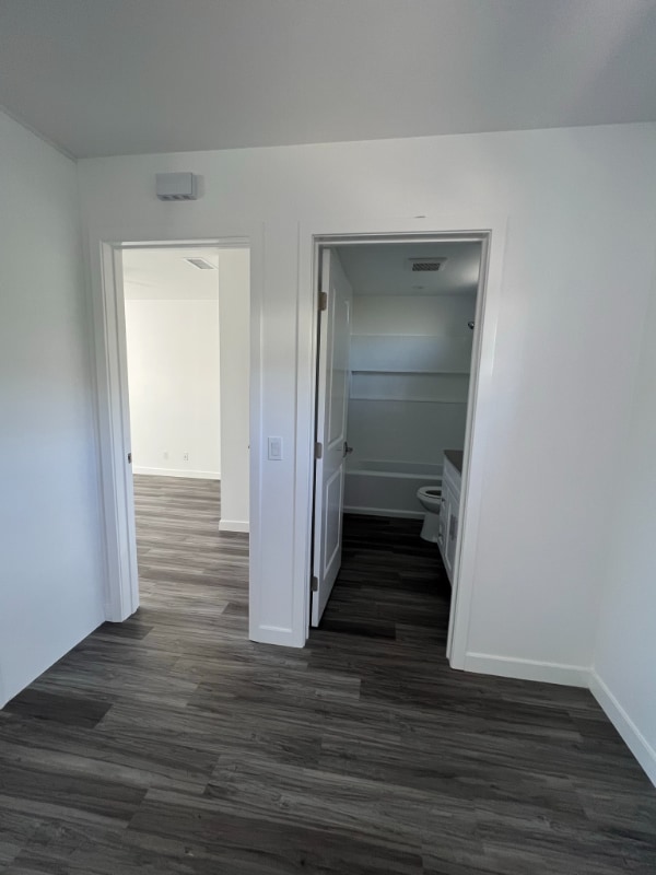 3143 W Lanerose Dr in Anaheim, CA - Foto de edificio - Building Photo