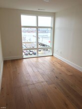 250 Meridian St-Unit -Unit 403 in Boston, MA - Building Photo - Building Photo