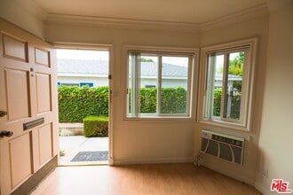 1217 25th St in Santa Monica, CA - Building Photo - Building Photo