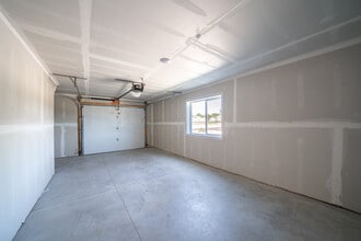 Ward Rentals in Hutchinson in Hutchinson, MN - Foto de edificio - Interior Photo