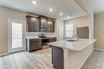 1700 Sandalwood Way in Princeton, TX - Building Photo - Building Photo