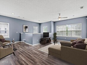 12301 Kernan Forest Blvd, Unit 1702 in Jacksonville, FL - Building Photo - Building Photo