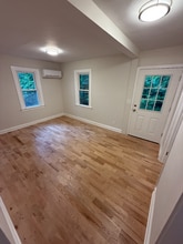 229 Boswell Ave in Norwich, CT - Building Photo - Building Photo