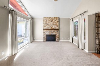 17610 Hada Dr in San Diego, CA - Building Photo - Building Photo