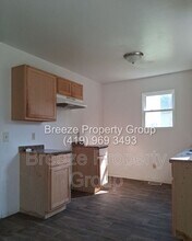 201 W Chalmers Ave in Youngstown, OH - Building Photo - Building Photo