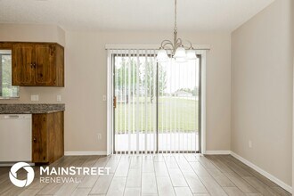 916 N Dean Cir in Deltona, FL - Building Photo - Building Photo
