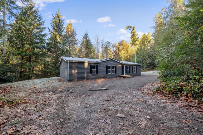 property at 5878 Wilson Creek Rd SE