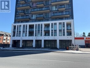 4569 Kingston Rd in Toronto, ON - Building Photo - Building Photo
