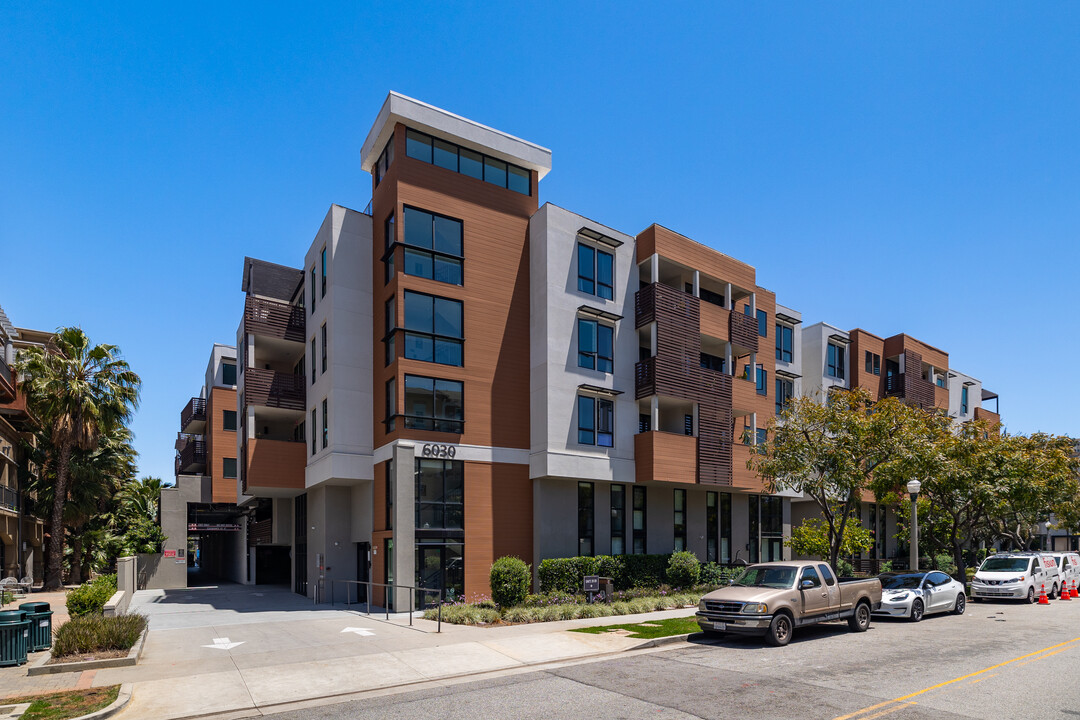 Seabluff Playa Vista in Playa Vista, CA - Building Photo