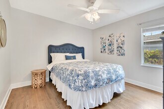 3005 W San Miguel St in Tampa, FL - Building Photo - Building Photo