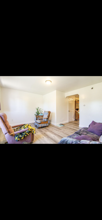 8 Priest Hill Rd-Unit -3 in Vassalboro, ME - Foto de edificio