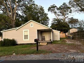 1603 Pennsylvania Ave in Kannapolis, NC - Building Photo
