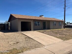 17801 N 8th Dr in Phoenix, AZ - Building Photo - Building Photo