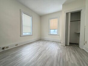 76 Antwerp St, Unit 1 in Boston, MA - Building Photo - Building Photo