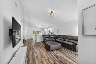 1891 Oak Berry Cir in Wellington, FL - Building Photo - Building Photo