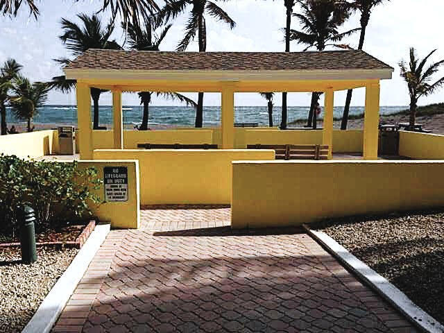 2020 Terra Mar Dr in Pompano Beach, FL - Building Photo - Building Photo