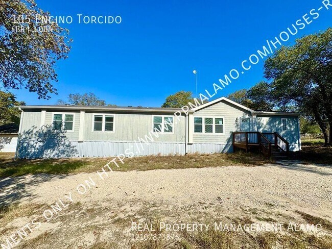 105 Encino Torcido in Adkins, TX - Building Photo - Building Photo