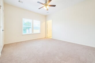 649 W 18th St in Port Arthur, TX - Building Photo - Building Photo