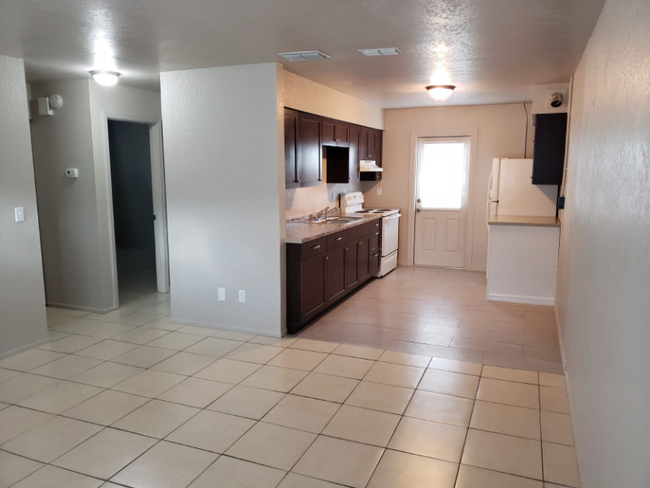 3735 66th Ave N-Unit -B in Pinellas Park, FL - Building Photo - Building Photo