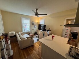 63 Walden St in Cambridge, MA - Building Photo