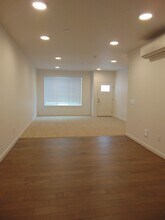 1406 159th Pl NE in Bellevue, WA - Building Photo - Building Photo