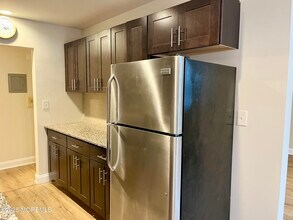 320 8th Ave in Asbury Park, NJ - Building Photo - Building Photo