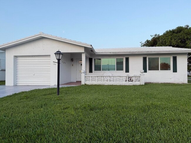 property at 124 SW 9th St