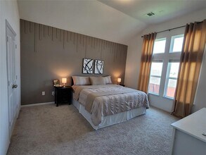 472 Algaroba Loop in Mustang Ridge, TX - Building Photo - Building Photo