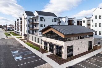 Timber Club in St. Peters, MO - Building Photo - Building Photo