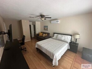 215 Zapata Ave in Rancho Viejo, TX - Building Photo - Building Photo