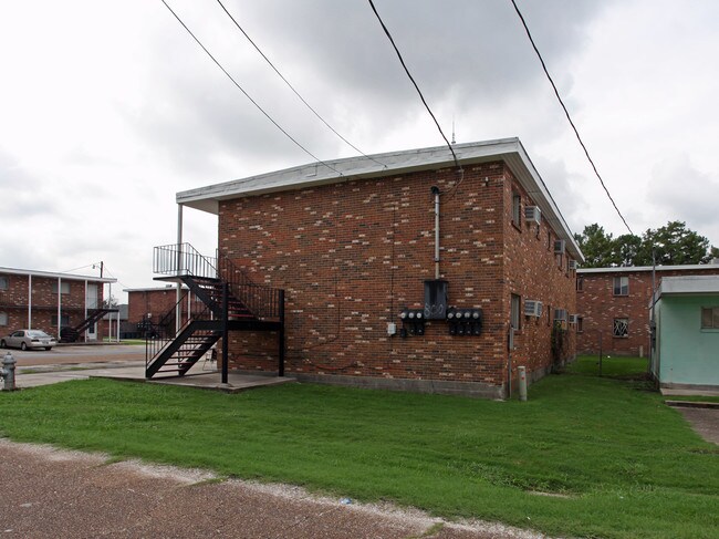 Kassville Apartments in Terrytown, LA - Building Photo - Building Photo