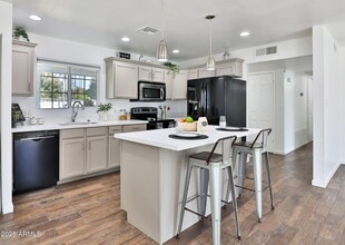 811 W Northern Ave in Phoenix, AZ - Building Photo - Building Photo