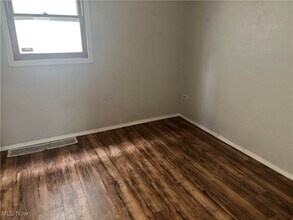 3455 W 49th St in Cleveland, OH - Building Photo - Building Photo