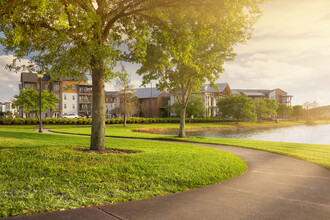 Altaire at Millenia in Orlando, FL - Foto de edificio - Building Photo