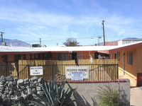 13063 Palm Dr in Desert Hot Springs, CA - Building Photo - Building Photo