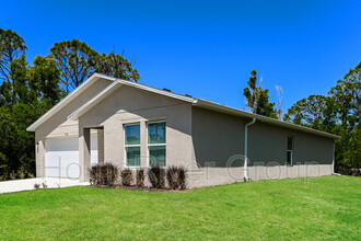 3803 NW 45th Terrace in Cape Coral, FL - Building Photo - Building Photo