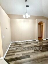 13029 Bridleford Dr in Gibsonton, FL - Building Photo - Building Photo