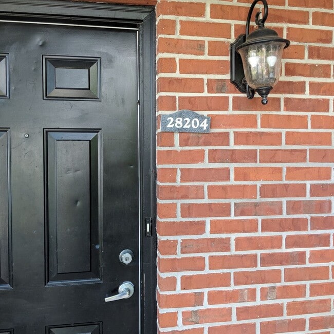 property at 28204 Harbour Vista Cir
